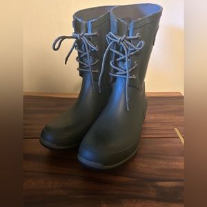 Bogs size 10 hunter green EUC